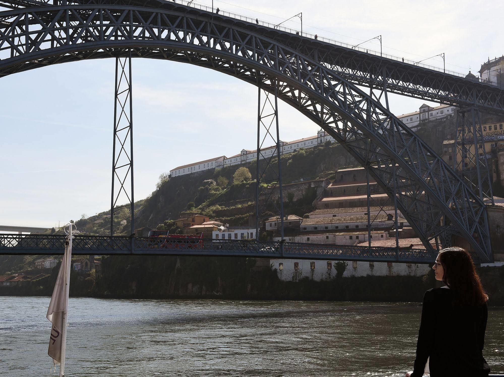 Invicta Ribeira Boat Hotel Porto Exterior foto